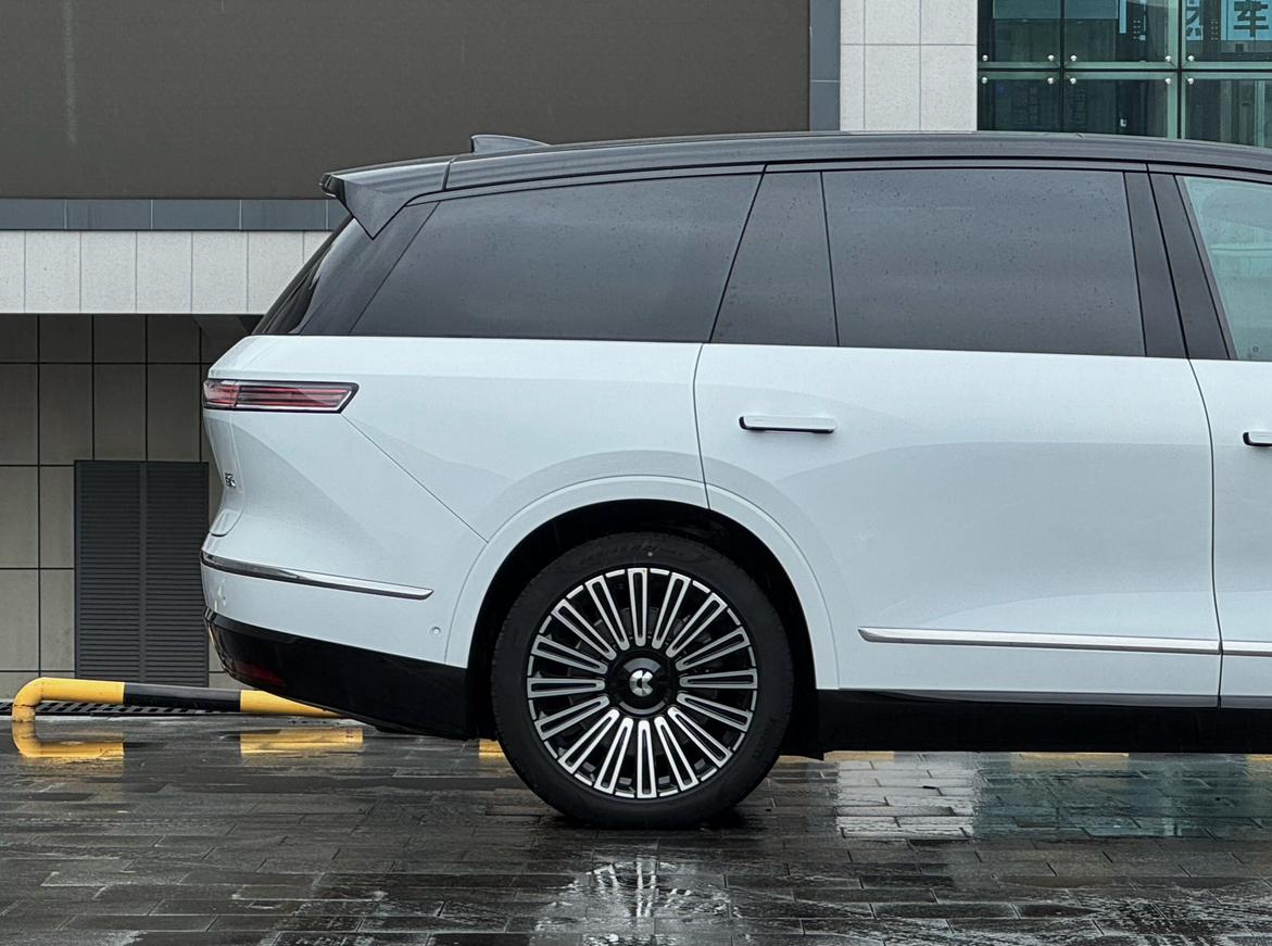 NIO ES8 2026 Six-Seater Executive Luxury Edition SG00054