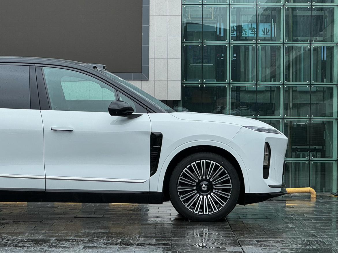 NIO ES8 2026 Six-Seater Executive Luxury Edition SG00054